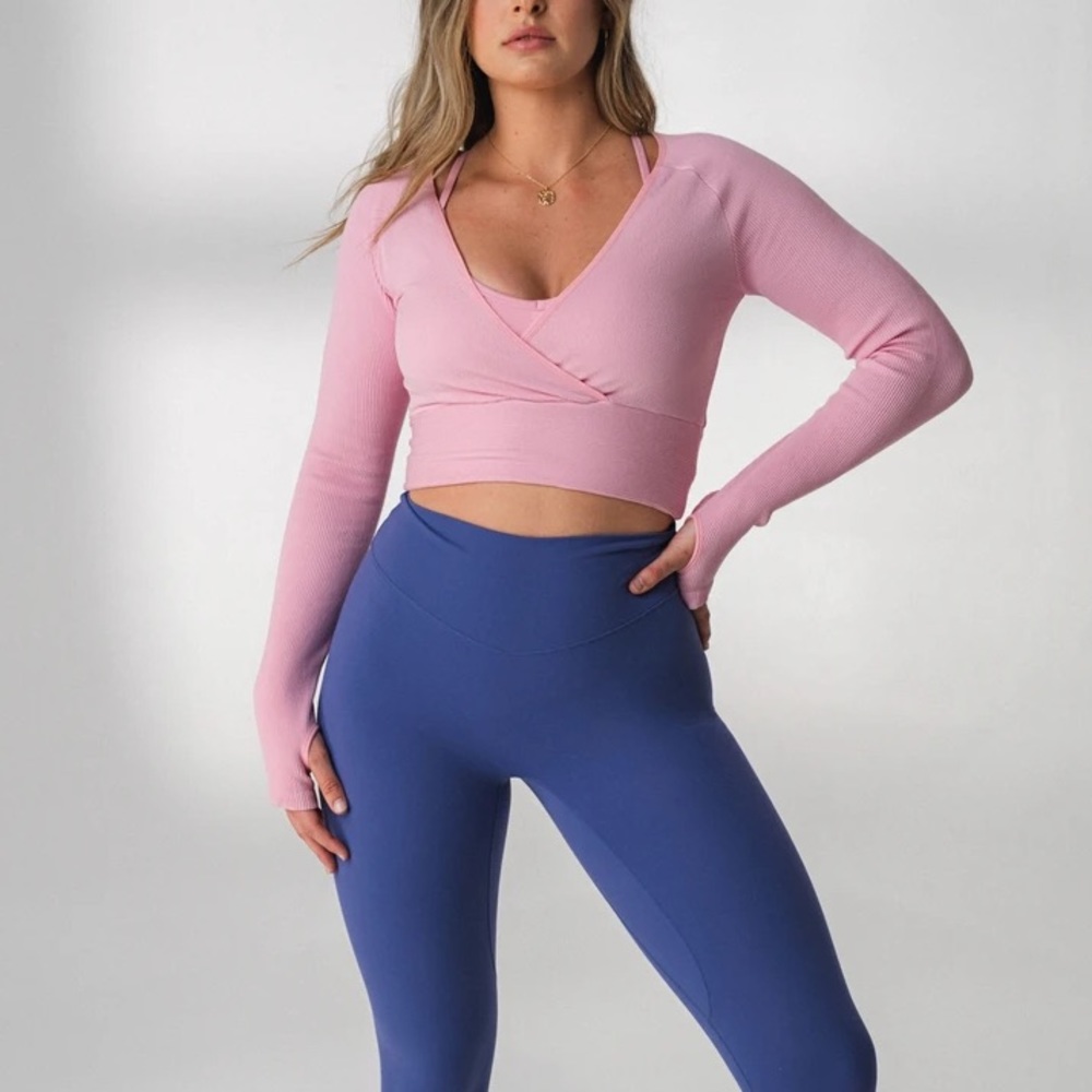 Balance Athletica THE INFINITY WRAP TOP